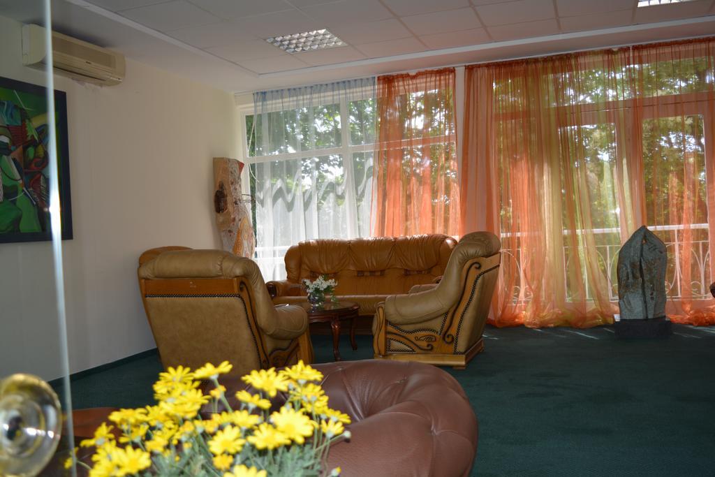 Sunshine Pearl Family Hotel Cavarna Exterior foto