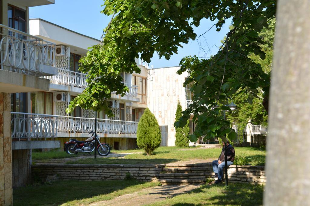 Sunshine Pearl Family Hotel Cavarna Exterior foto