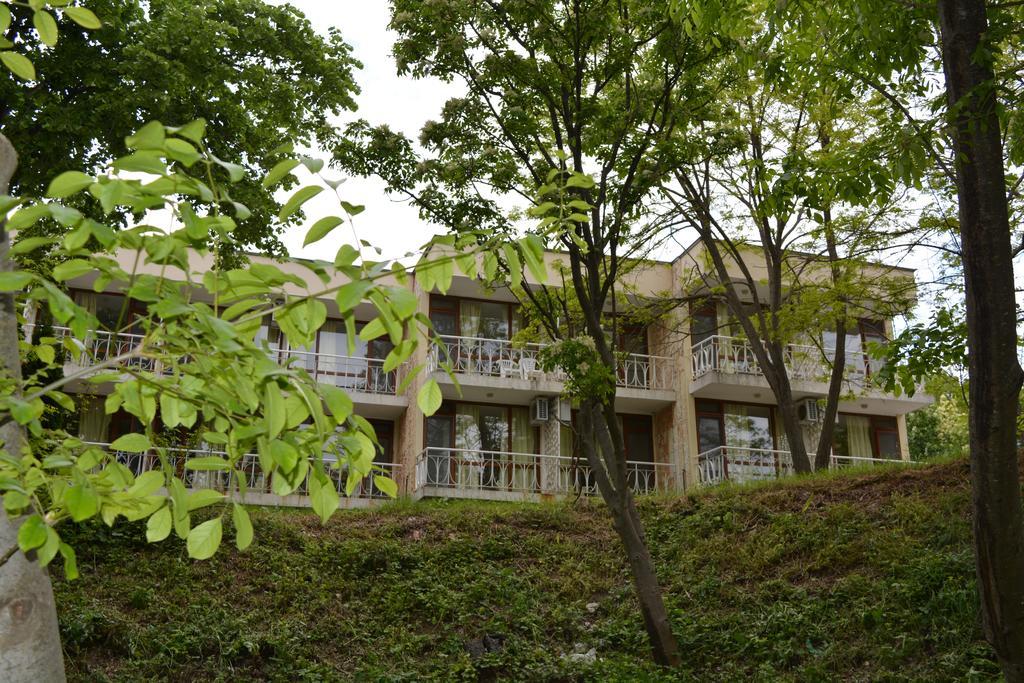 Sunshine Pearl Family Hotel Cavarna Exterior foto