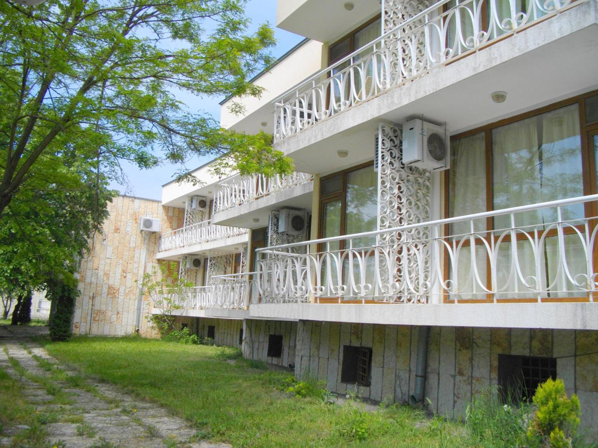 Sunshine Pearl Family Hotel Cavarna Exterior foto